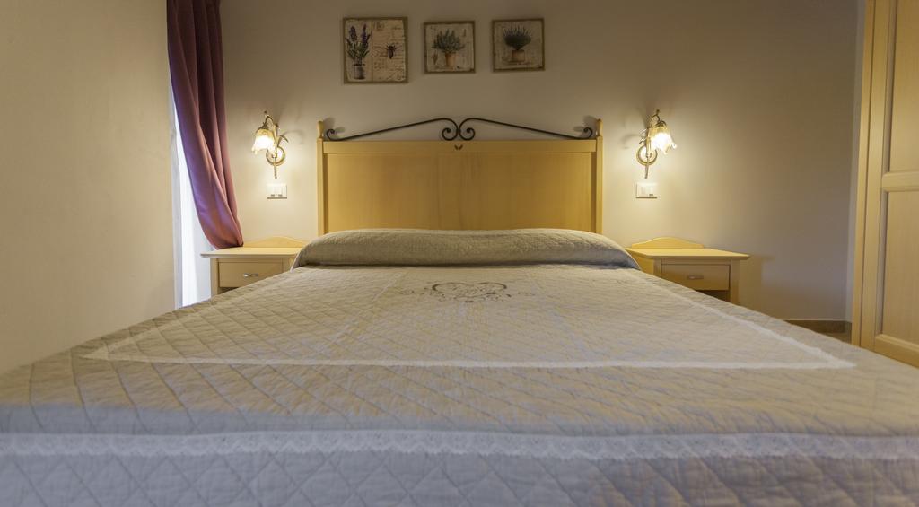 Ristorante Locanda Panevino Provaglio d'Iseo Rom bilde